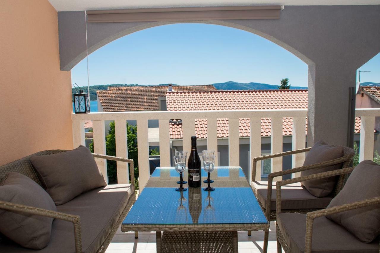 Villa Bozana تروغير المظهر الخارجي الصورة